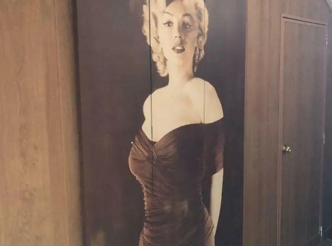 Pensión Plaza Quinto